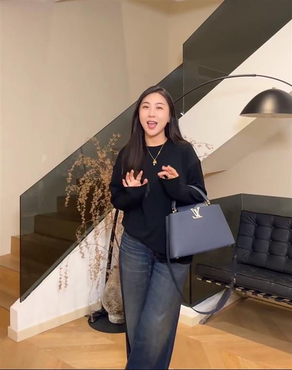 2026120164330565 270